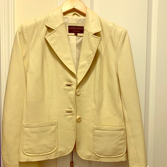 Leonardo’s of Canada Women’s Leather Jacket - Picture 1 of 2